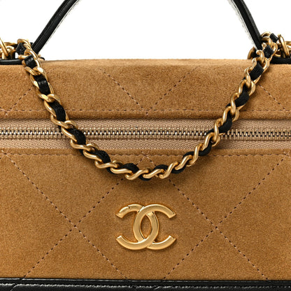 Suede Calfskin Shiny Lambskin Stitched Top Handle Slim Vanity Case With Chain Beige Black
