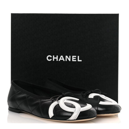 Lambskin Quilted CC Cambon Ballet Flats 41 Black White