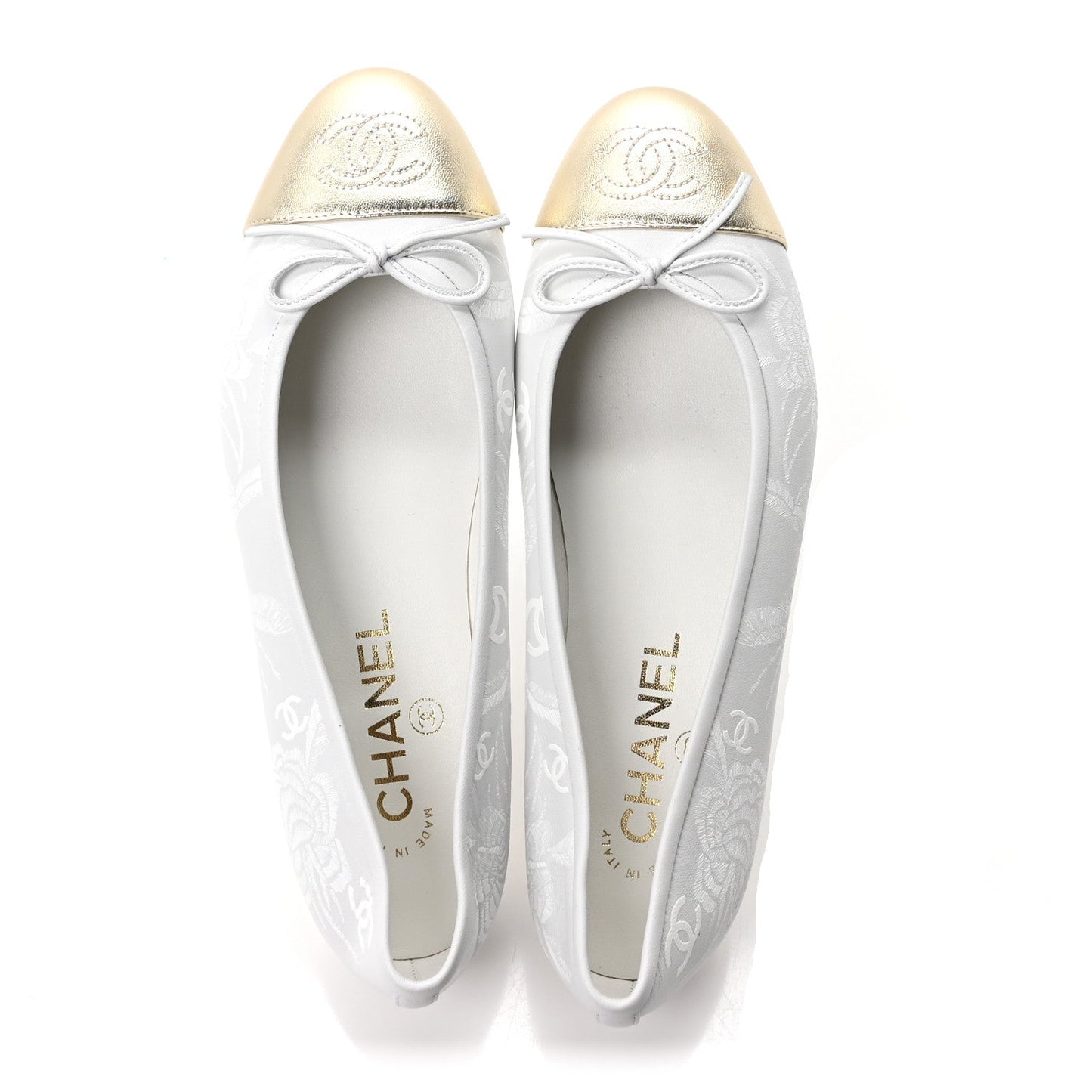 Lambskin Metallic Lambskin Cap Toe CC Ballet Flats 36 White Gold