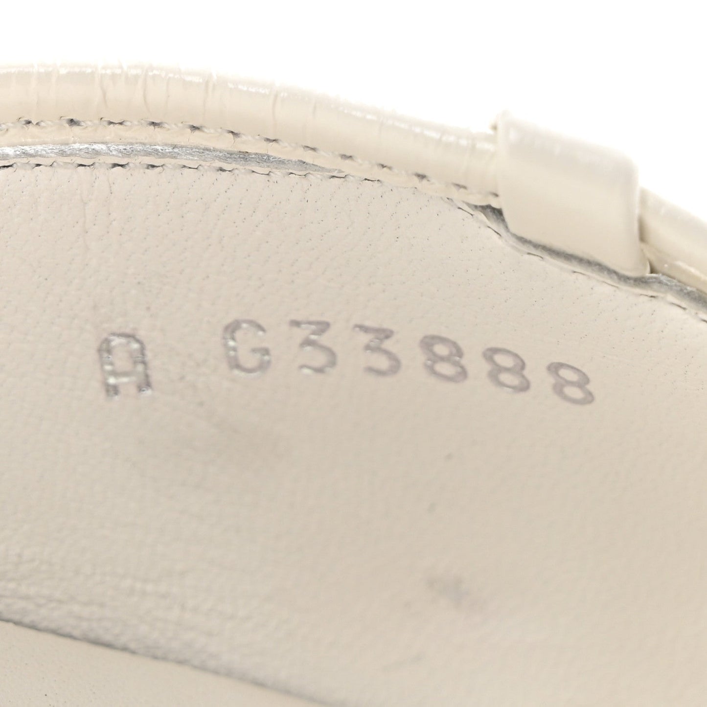 Crumpled Calfskin Satin Cap Toe CC Pumps 36 White Black