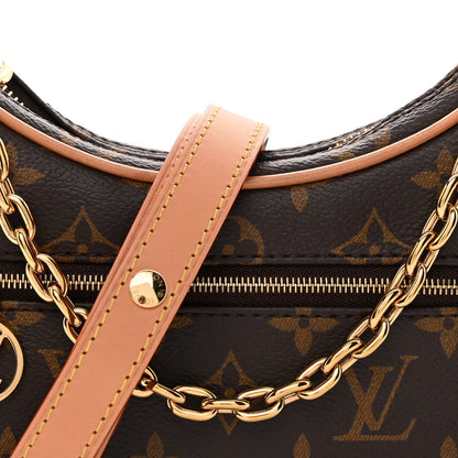 Monogram Loop