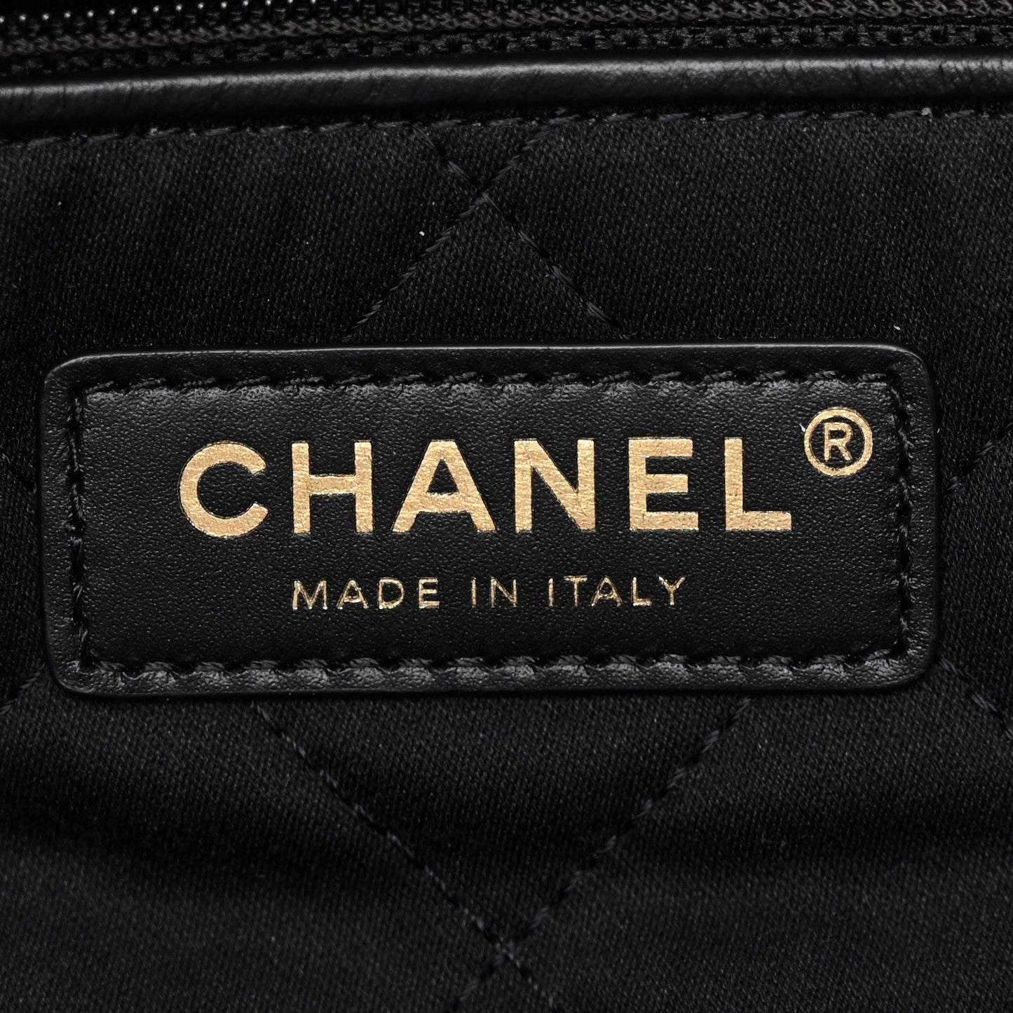 Shiny Calfskin Quilted Small Chanel 22 Black