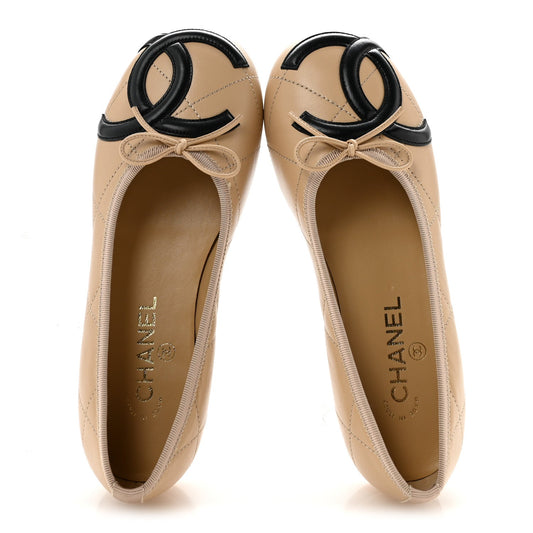 Lambskin Quilted CC Cambon Ballet Flats 38 Beige Black