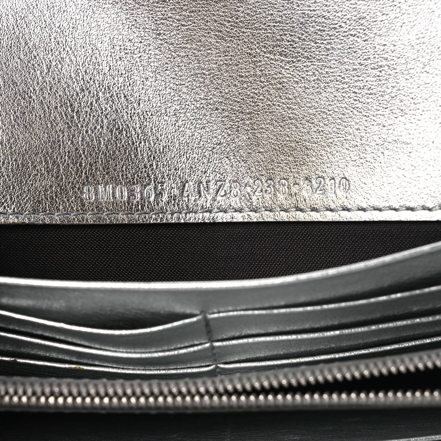 Metallic Calfskin Continental Wallet On Chain Argento