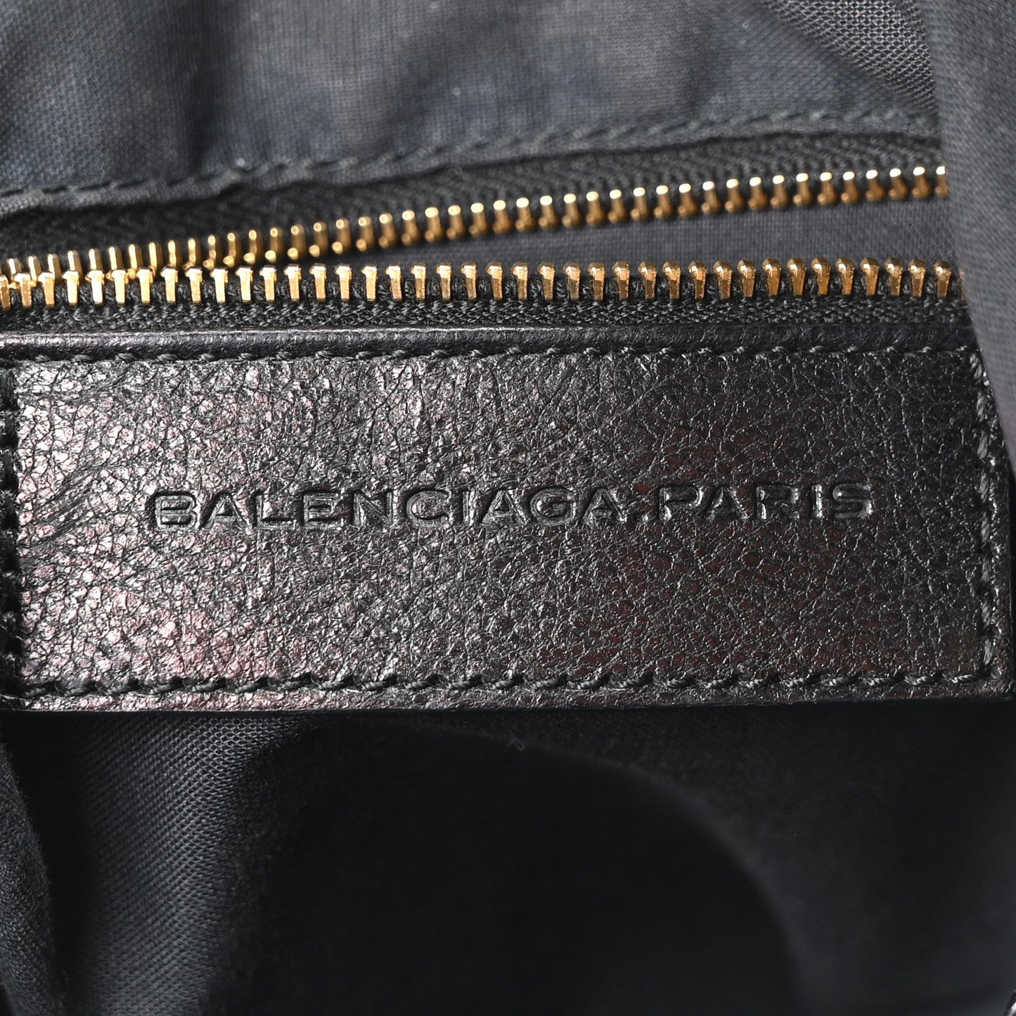 Agneau Giant 12 Gold Hardware Work Black