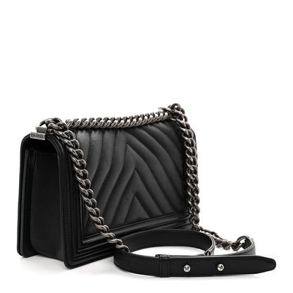 Calfskin Chevron Quilted Medium Boy Flap Black