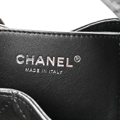 Shiny Crumpled Calfskin Quilted Small Chanel 25 Handbag Black