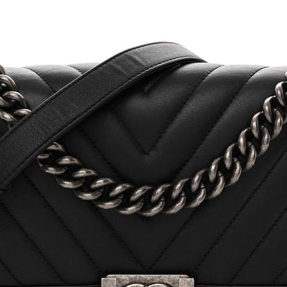 Calfskin Chevron Quilted Medium Boy Flap Black