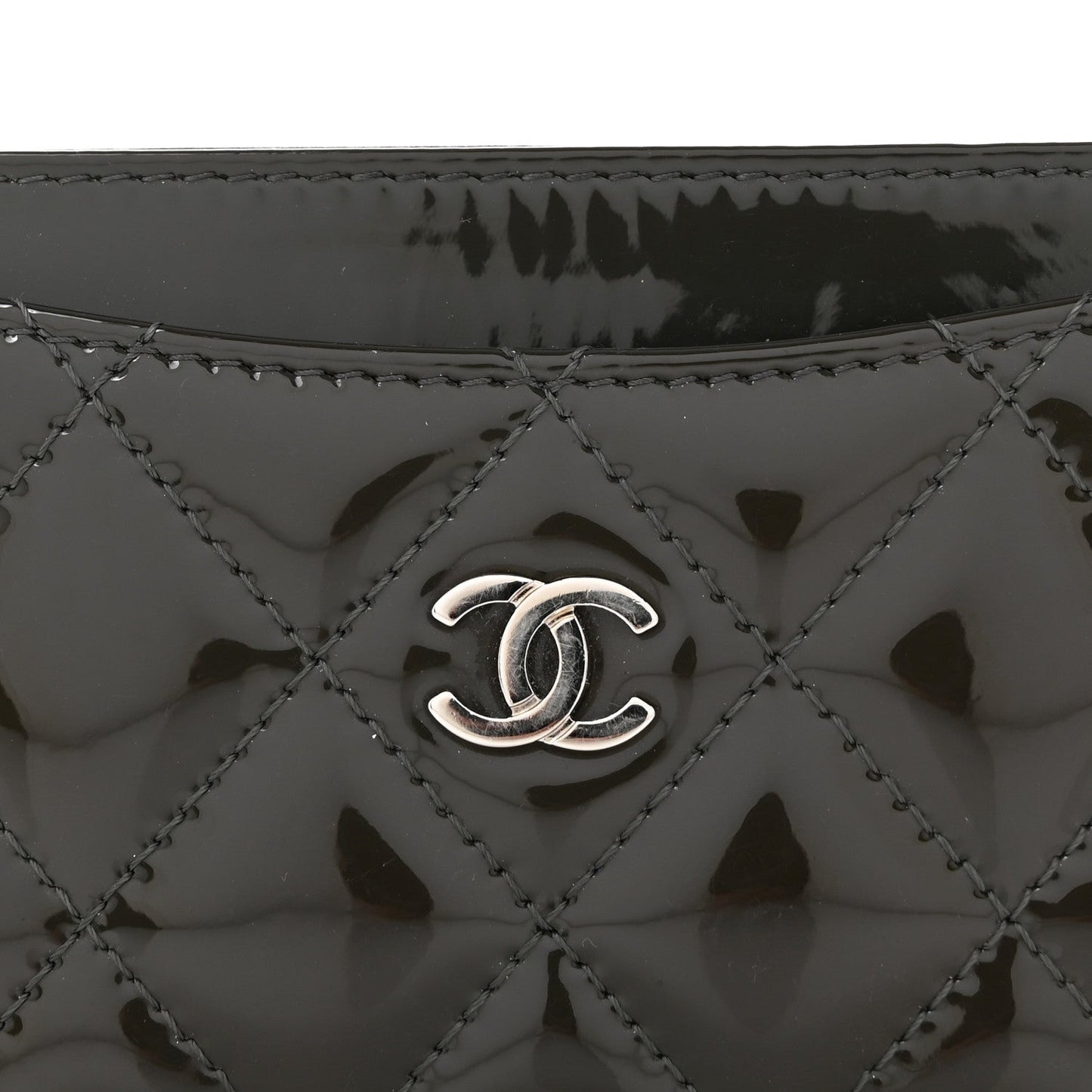 Patent Quilted Card Holder Dark Grey