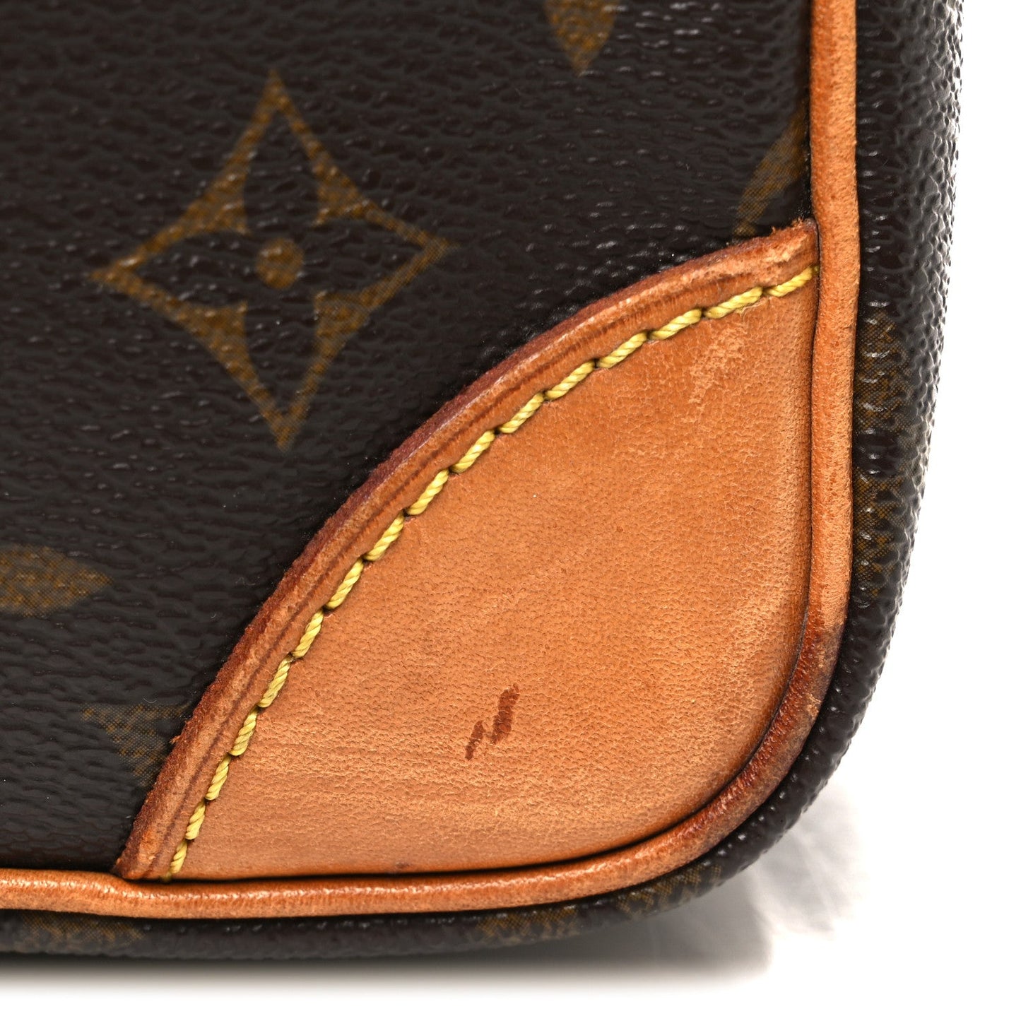Monogram Amazone