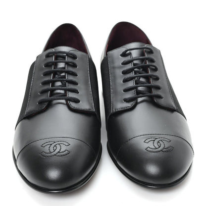 Calfskin Elastic Lace Up Cap Toe CC Loafers 37.5 Black