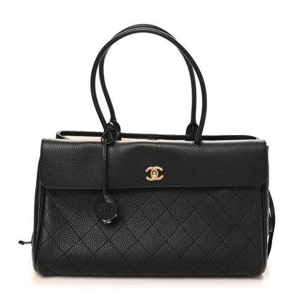 Grained Calfskin Stitched Urban Essentials Medium Shopping Bag Black