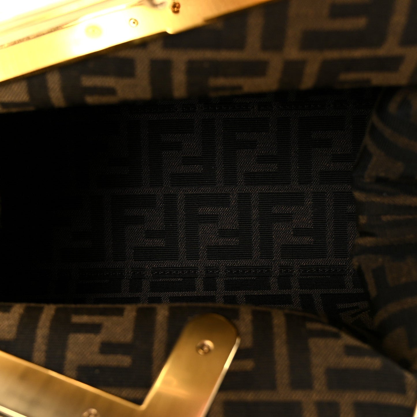 Shiny Nappa Medium Fendi First Caramello
