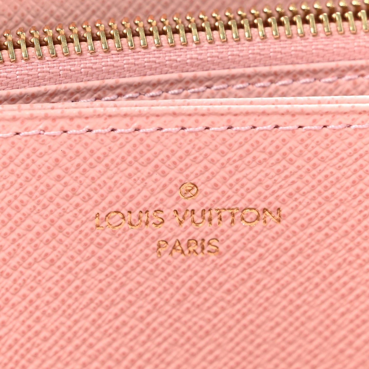 Damier Azur Zippy Wallet Rose Ballerine