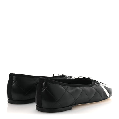 Lambskin Quilted CC Cambon Ballet Flats 41 Black White