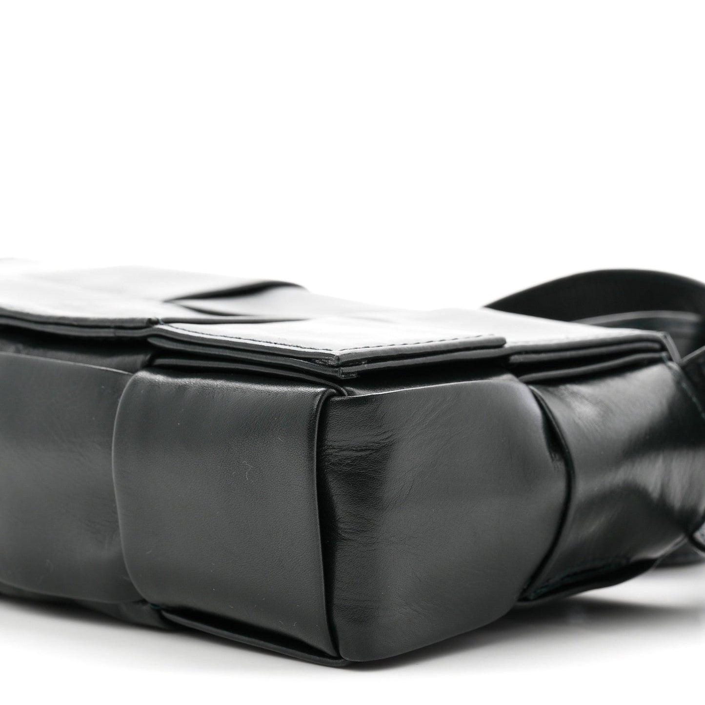 Paper Calfskin Intreccio Cassette Belt Bag Camping