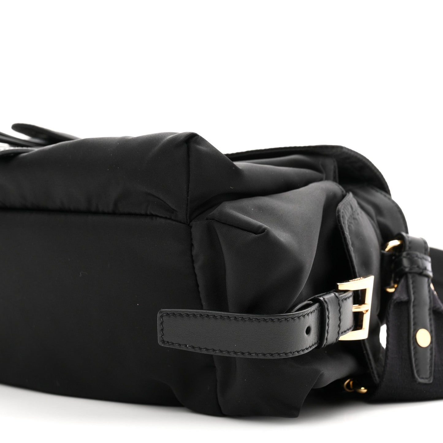 Re-Nylon Medium Explore Shoulder Bag Black