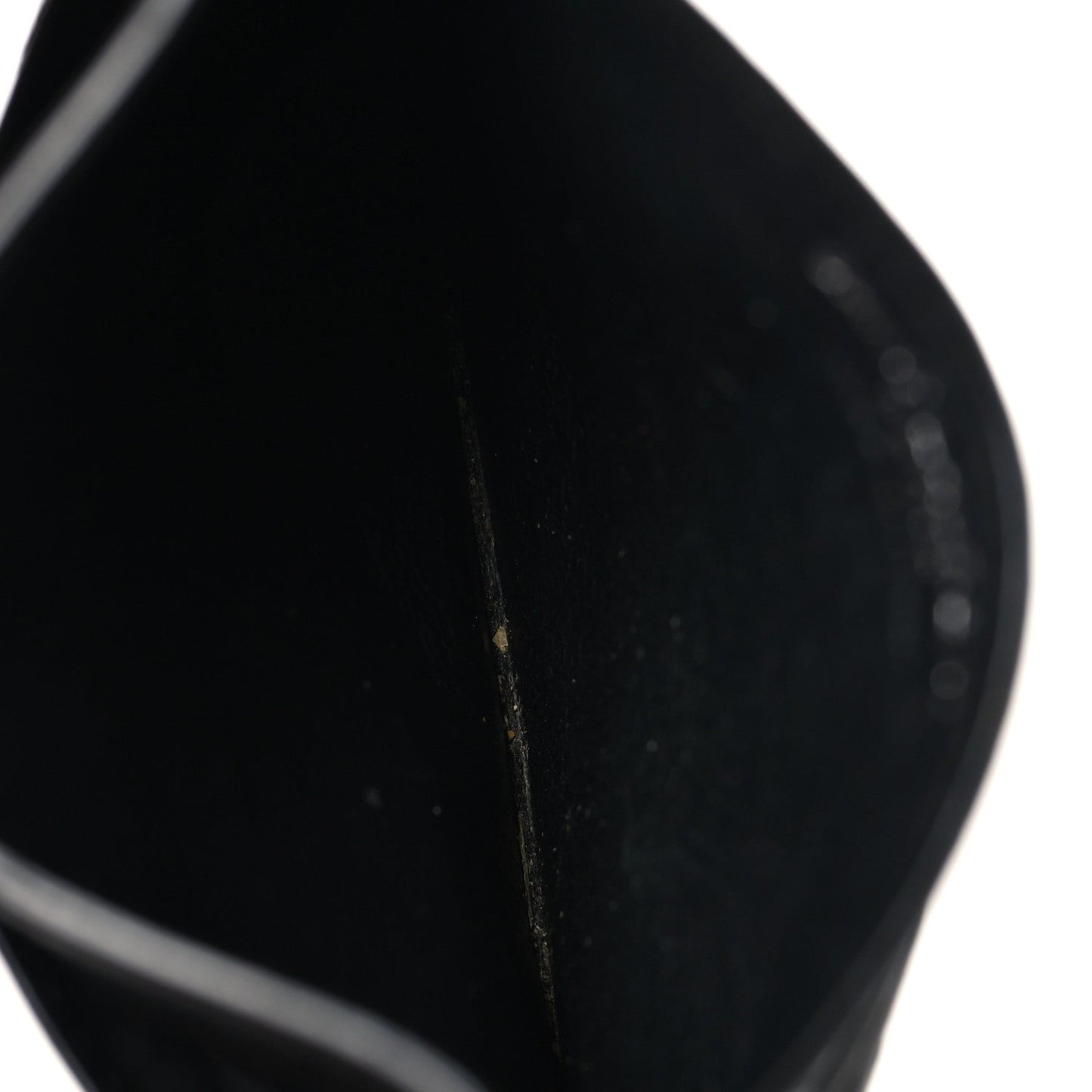 Grain De Poudre Matelasse Chevron Monogram Credit Card Case Black