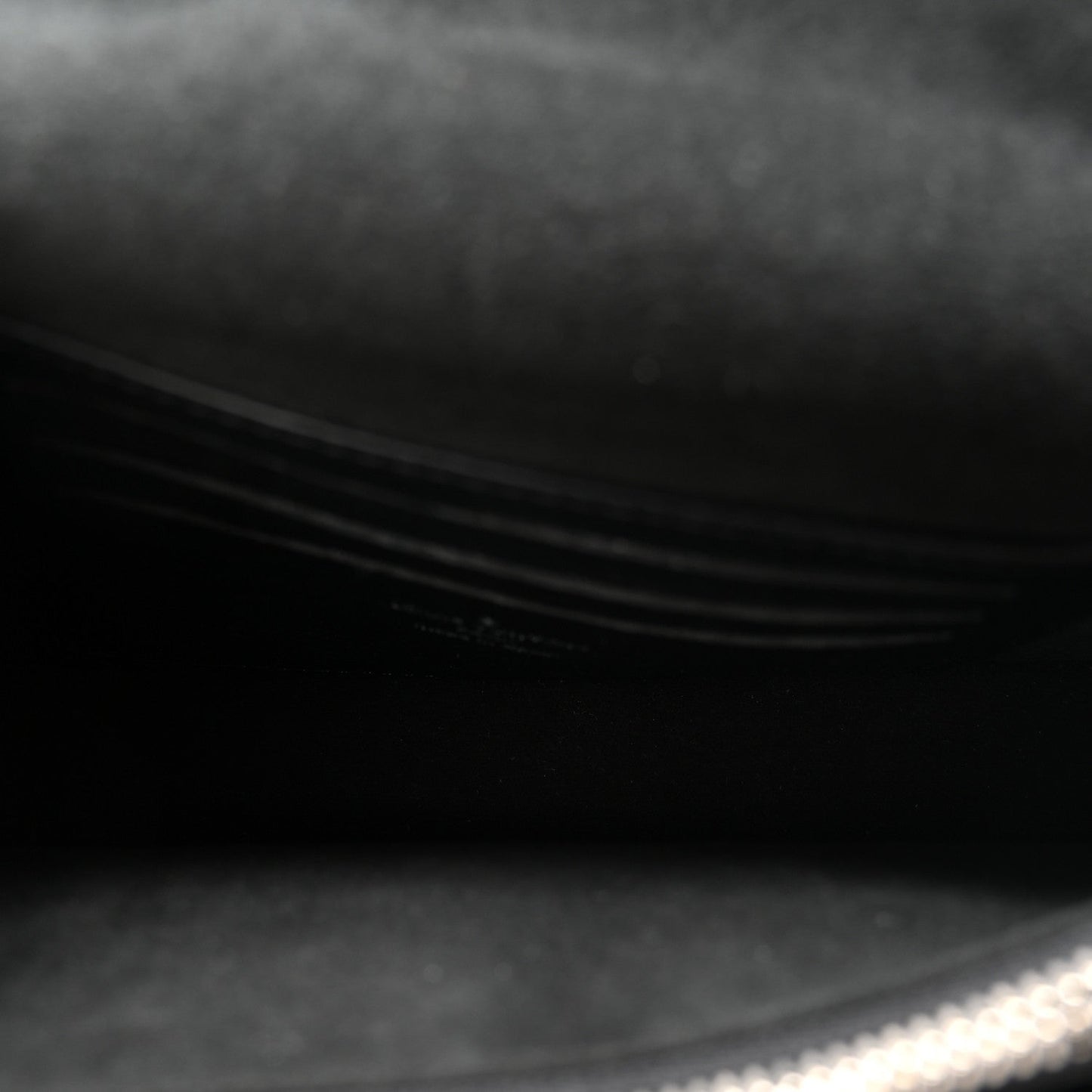 Soft Calfskin My Lockme Chain Pochette Black
