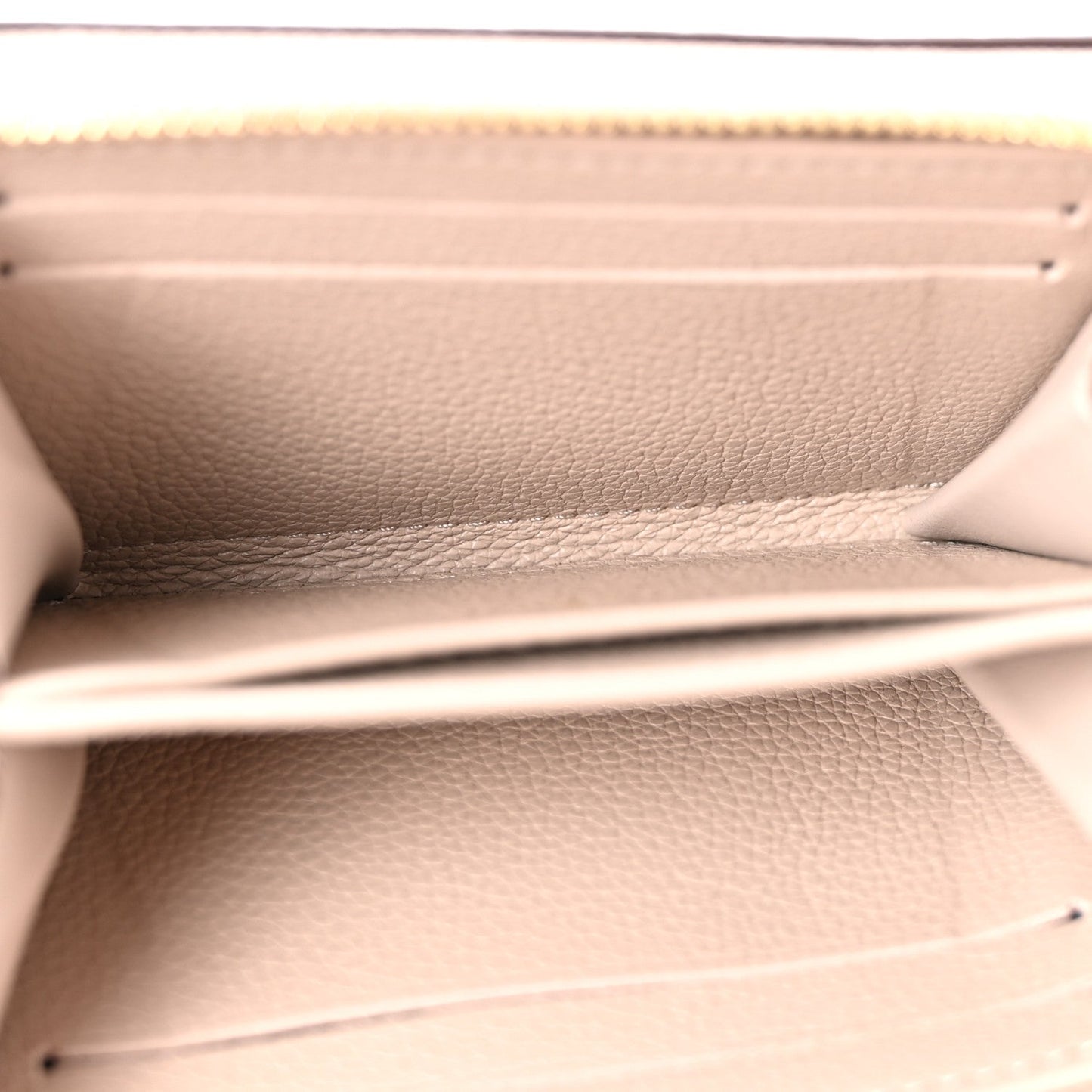 Calfskin Lockme Zippy Coin Purse Greige