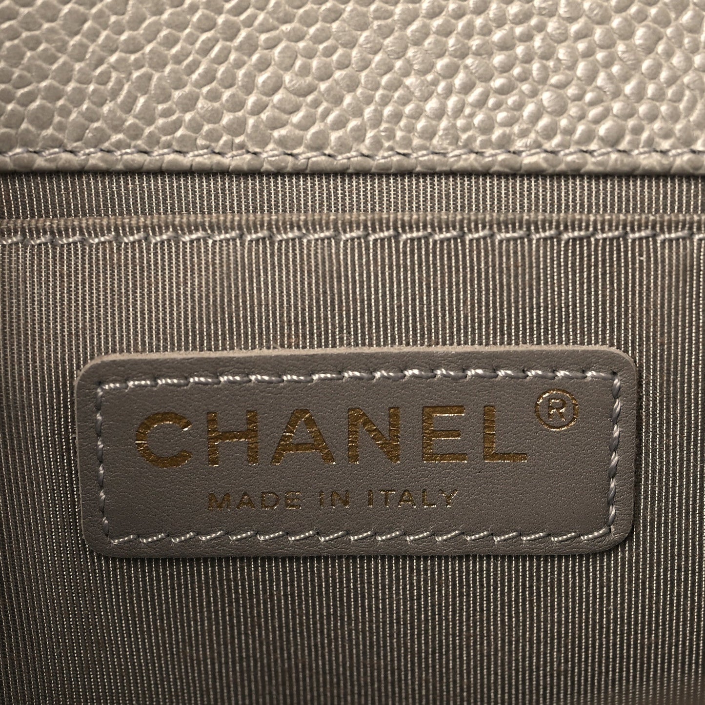 Caviar Quilted Medium Boy Flap Grey