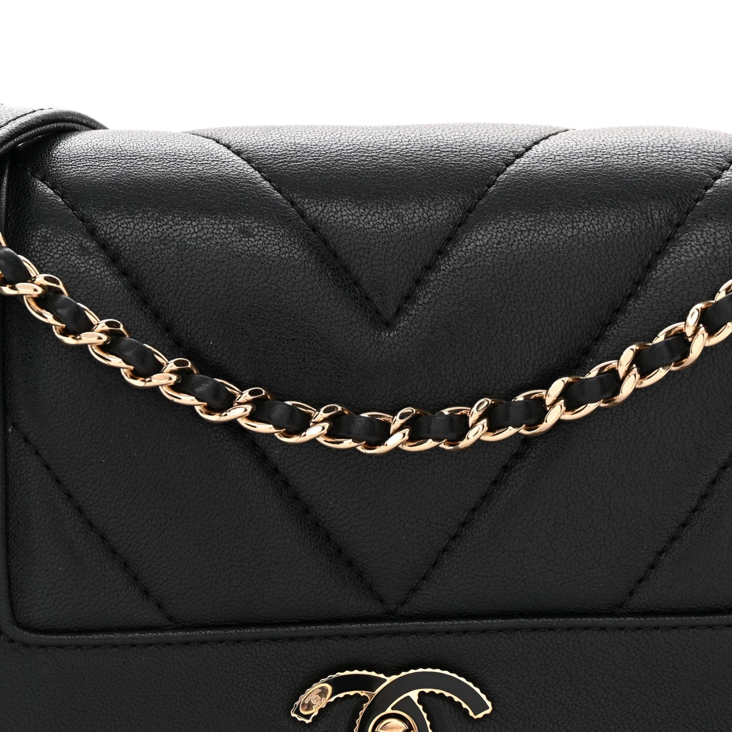 Sheepskin Chevron Quilted Medium Vintage Mademoiselle Flap Black